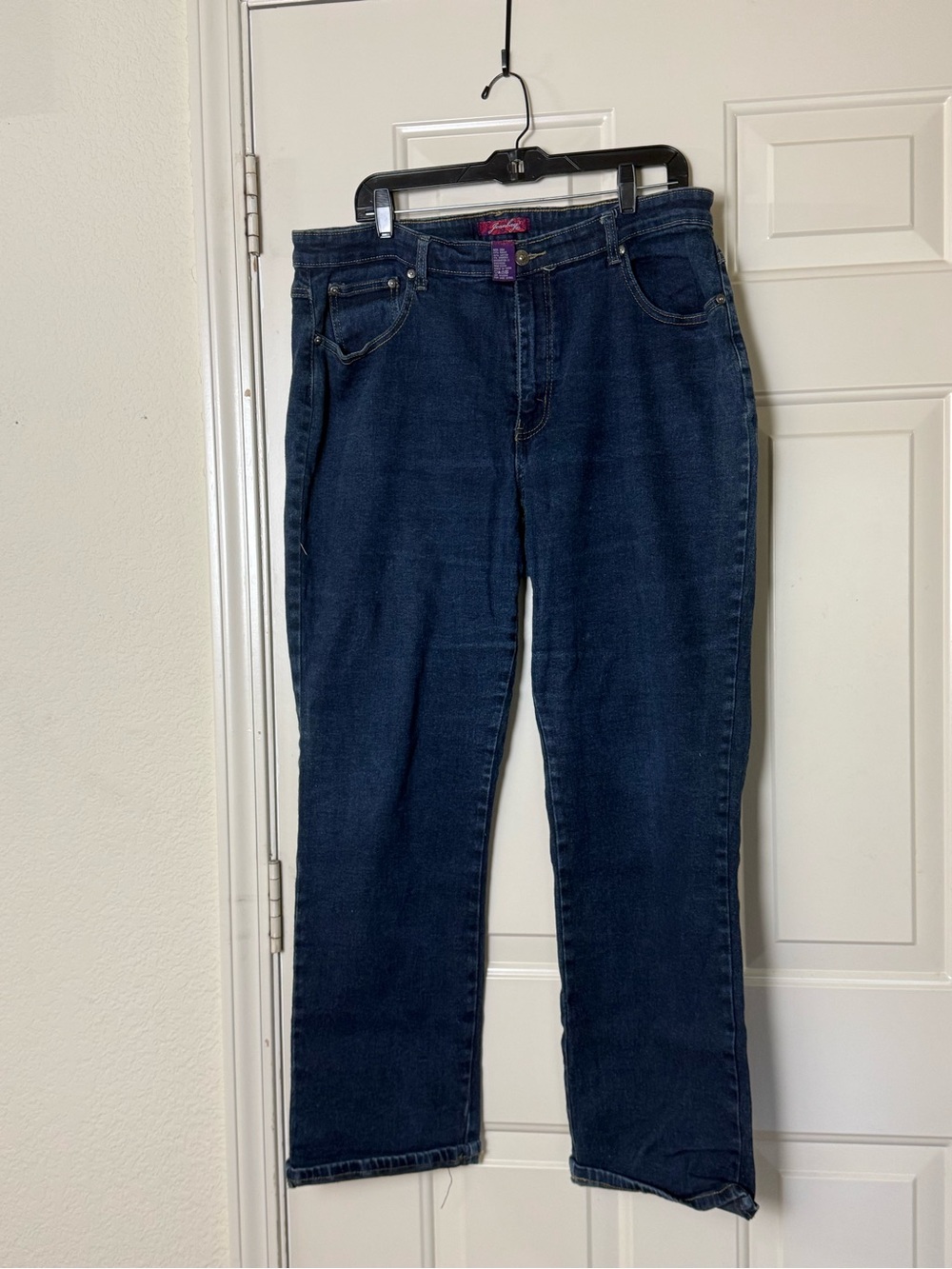 NEW Women JeanBay Stretch Dark Denim Jeans Size 20